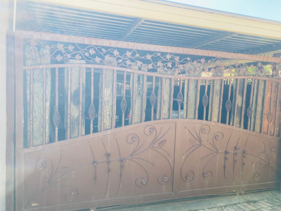 4 Bedroom Property for Sale in Sasolburg Ext 11 Free State